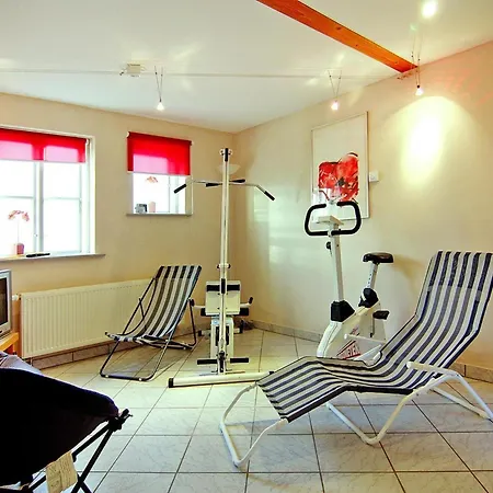 Reihenhaeuser Im Hafendorf Auf Ruegen Vieregge