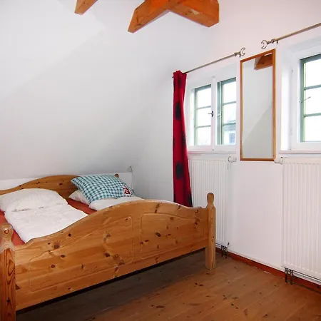 Reihenhaeuser Im Hafendorf Auf Ruegen Vieregge