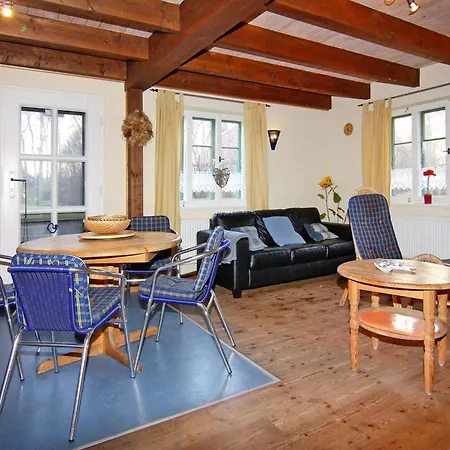 Reihenhaeuser Im Hafendorf Auf Ruegen